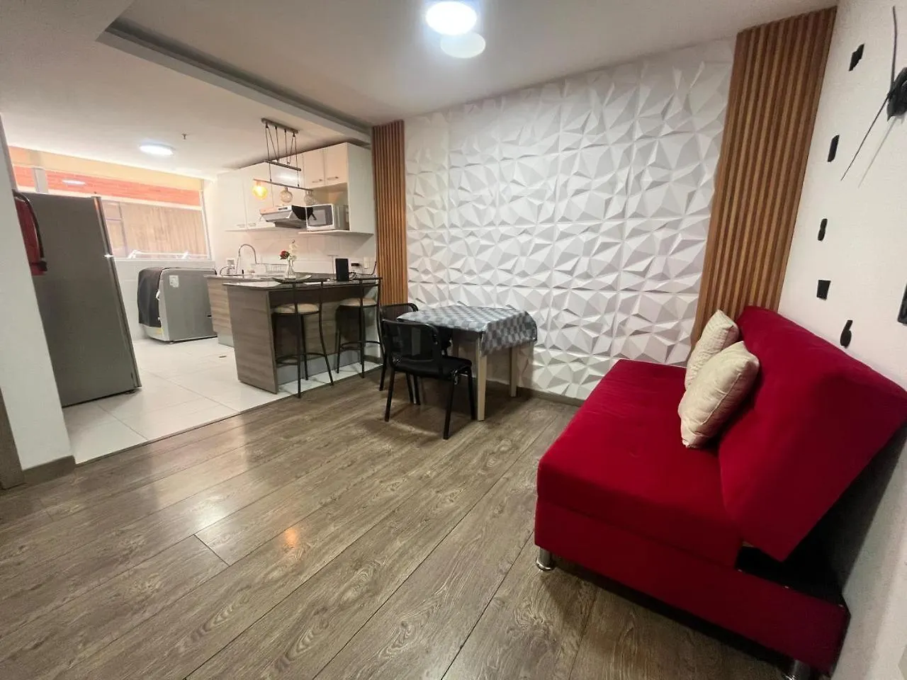 Suite Familiar Sector La Carolina Quito Apartment